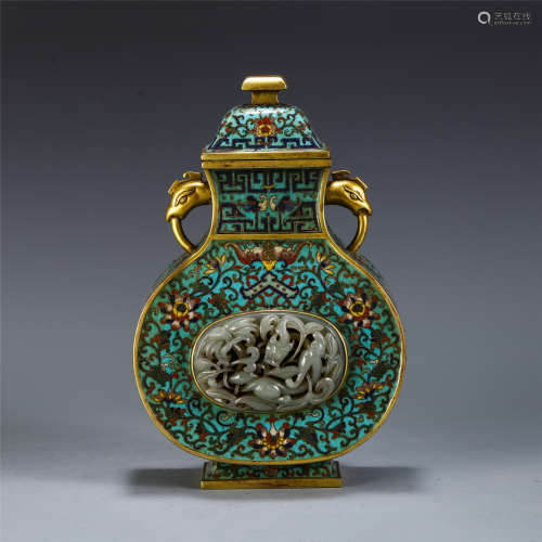 A CHINESE CLOISONNE ENAMEL INLAID JADE CARVED MOON FLASK VASE