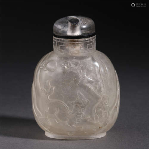 CHINESE ROCK CRYSTAL CARVED BEAST PATTERN SNUFF BOTTLE