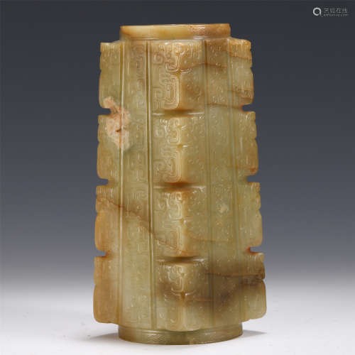 AN ANCIENT CHINESE JADE CARVED CONG SQUARE VASE