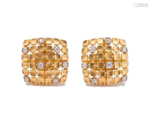 PAUL MORELLI 18K Gold and Diamond Earclips