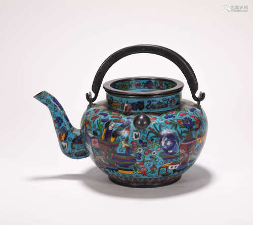 Closionne lift Pot from Qing