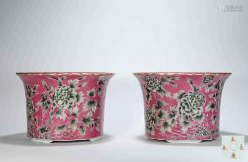 A Pair of Pink Glazed Flower Container from Qing