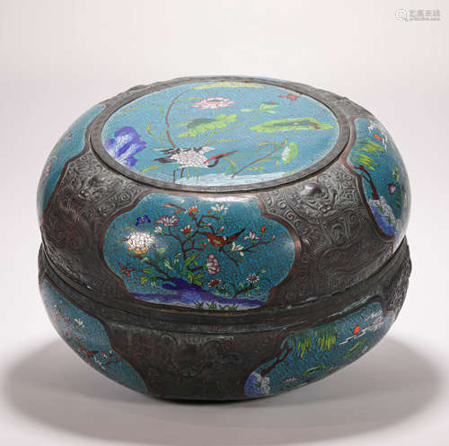 Cloisonne box from Qing