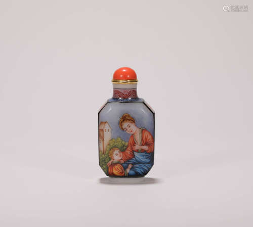 Enamel Snuff Bottle from Qing