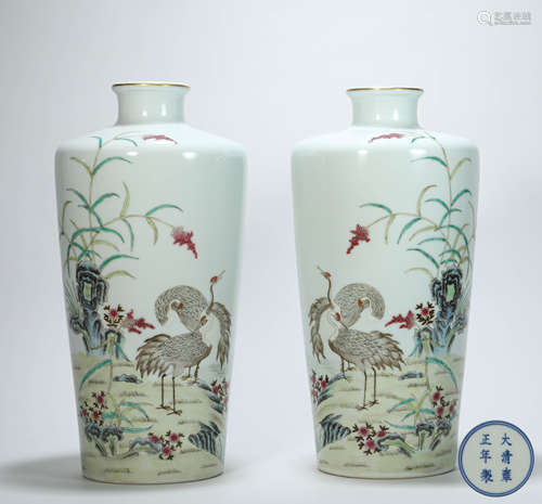 A pair of floral Vese from Qing