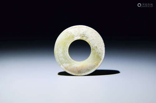A CHINESE JADE ORNAMENT