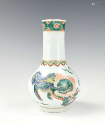 Chinese Famille Verte Vase w/ Lion, Guangxu Mark
