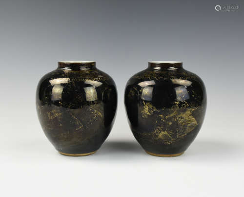 Pair of Chinese Gilt Black Glazed Jar ,19th C.