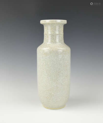 Chinese 'Ge-Type' Rouleau Vase, 19th C.