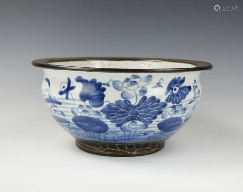 Chinese Blue & White Basin w/ Lotus, 19th C.