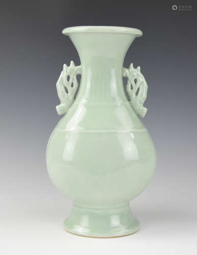 Chinese Celadon-Glazed Vase ,ROC Period