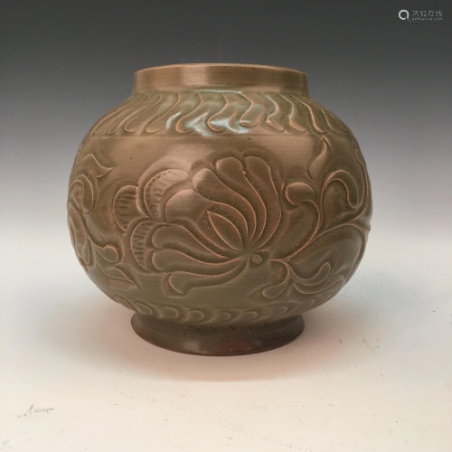 Chinese Yaozhou Kiln Jar