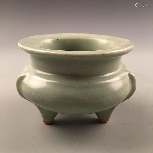 Chinese Long Quan Ware Tripod Censer