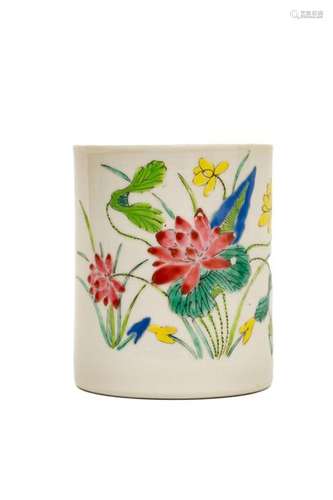 PORCELAIN BRUSH POT WITH POLYCHROME ENAMEL DECORAT…