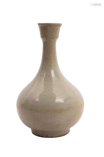 GLOBULAR VASE WITH ONION SHAPED NECK \nKorea, Joseo…