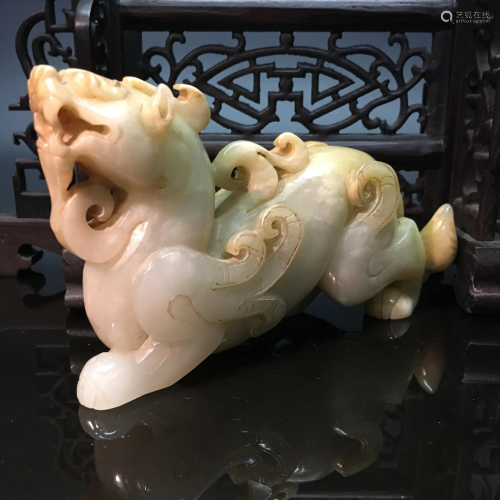 Chinese Hetian Jade Five Claw Dragon Figure