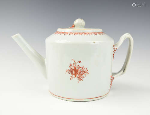 Chinese Export Iron Red Teapot and Cover, 19th C.
