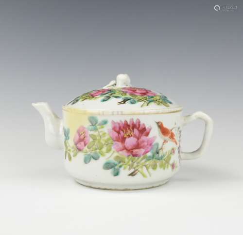 Chinese Qianjiang Glaze Teapot and Cover, 19th C.