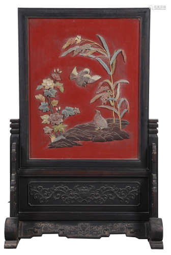 A LACQUER AND ZITAN WOOD SCREEN EMBEDED WITH GEMS CARVED WITH FLOWER AND BIRD