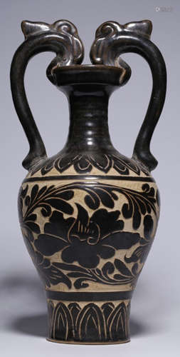 A CIZHOU YAO GLAZE FLOWER PATTERN VASE