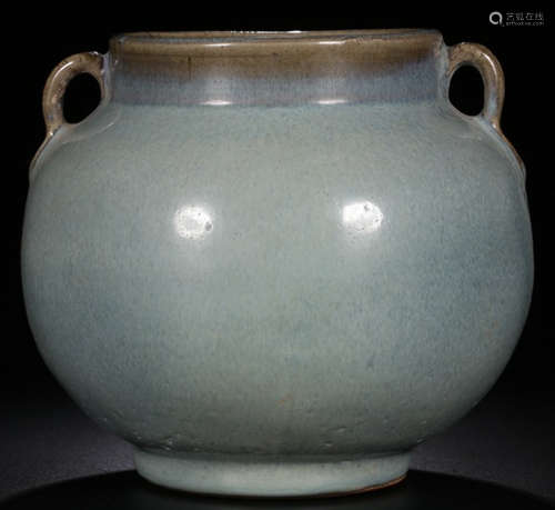 A JUN YAO GLAZE VASE