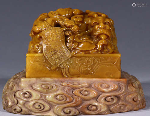 A TIANHUANG STONE SEAL CARVED WITH AUSPICIOUS BEAST