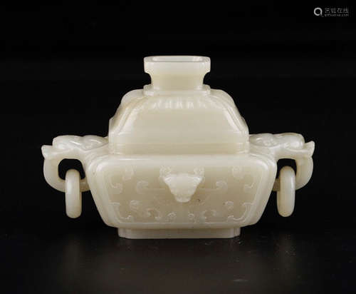 CHINESE CARVED HETIAN JADE SQUARED CENSER