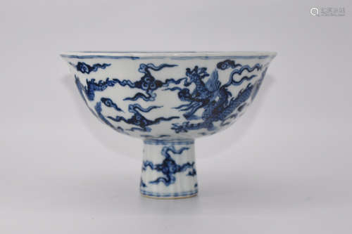 XUANDE MARK, CHINESE BLUE & WHITE DRAGON BOWL