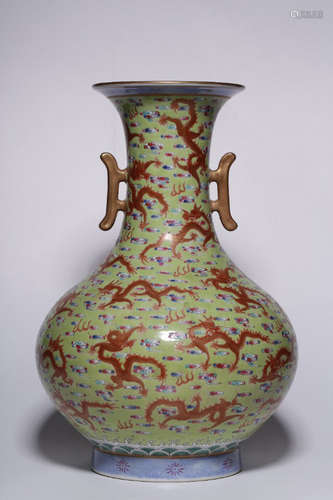 QIANLONG MARK, CHINESE YELLOW GROUND FAMILLE ROSE IRON-RED GLAZED  VASE