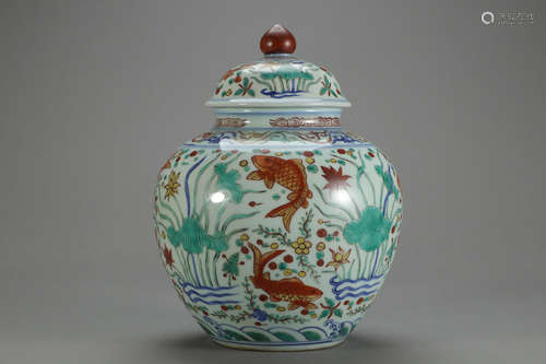 JIAJING MARK, CHINESE WUCAI FISH JAR W/ COVER