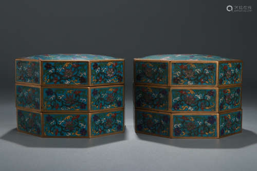 PAIR OF CHINESE CLOISONNE DRAGON BOX W/ COVER