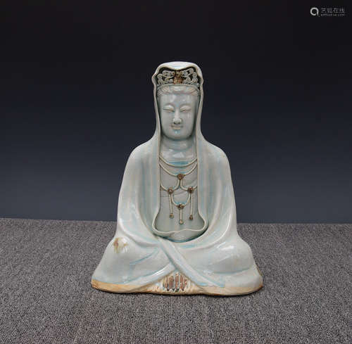 CHINESE HUTIAN KILN CELADON GLAZED BUDDHA