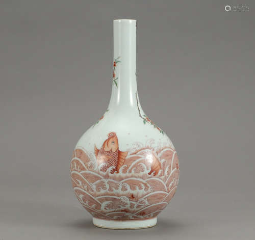 KANGXI MARK, CHINESE DOUCAI IRON RED LONG NECK VASE