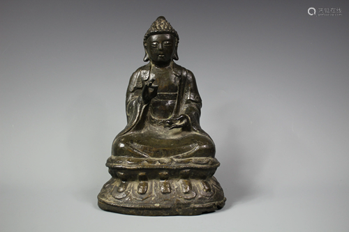 A Bronze Figure of Sakyamuni, Ming-Qing Dy…