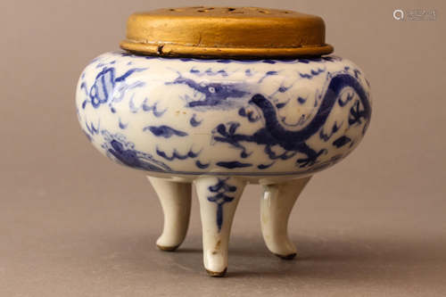 A Blue and White Tripod Dragon Censer