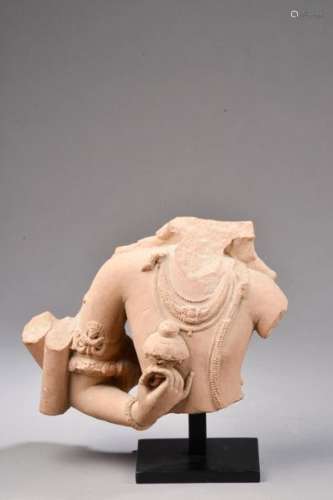INDIA 11th or 12th century. Fragment of a male dei…