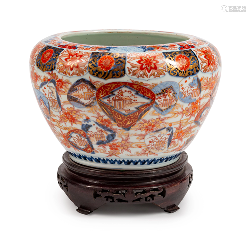 An Imari Porcelain Jardiniere Height 14 x dia…