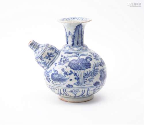 A Chinese blue and white kendi