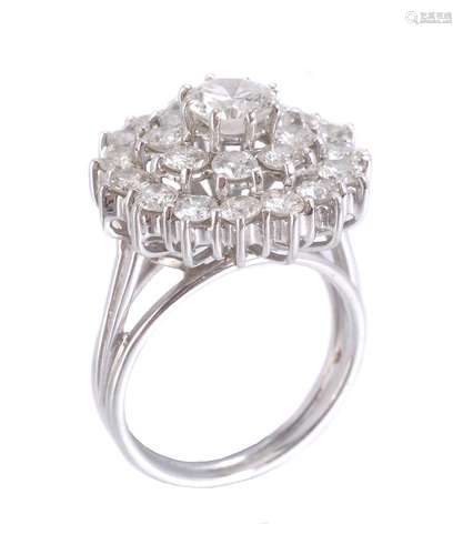 A 1970s diamond cluster ring