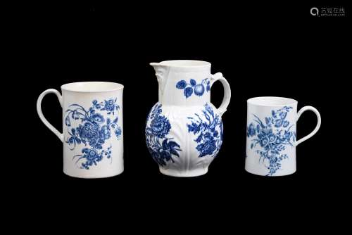 Three items of Worcester blue and white printed porcelain