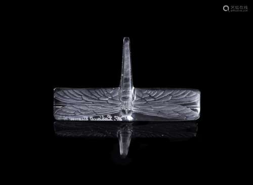 Lalique, René Lalique, Libellule, a clear and frosted glass knife rest (porte-couteau)