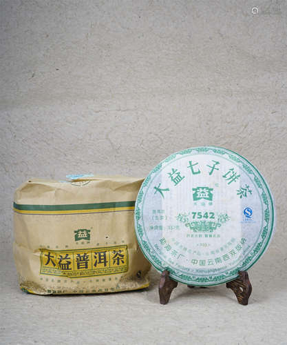 2007年 大益七子饼茶7542（703批）