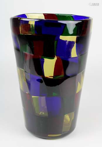 Große Pezzato Murano-Vase, trichterförmiger Glaskörper mit verschiedenfarbigen, miteinander