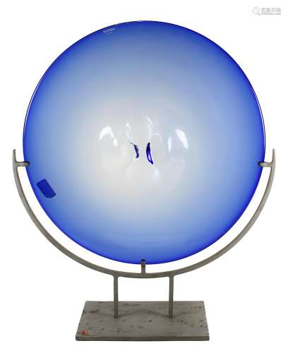 Barbini, Alfredo (Venedig 1912 - 2007 Venedig), Glasskulptur Disco Sfumato Blue, große dicke