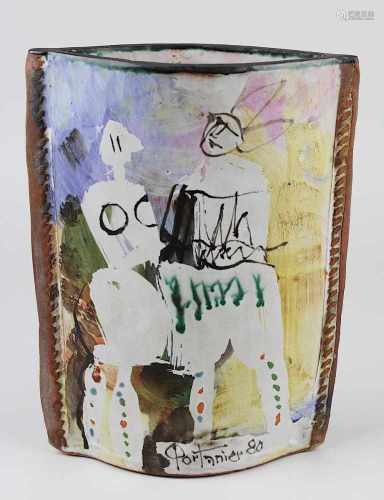 Portanier, Gilbert (geb. Cannes 1926), handbemalte Vase in Form eines Ledersacks, an den Rändern