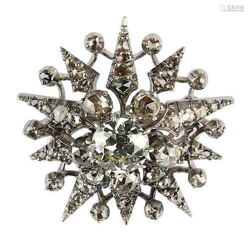 Antike Brosche in Sternenform mit Diamantenbesatz, deutsch um 1870, mit Altschliffbrillant um