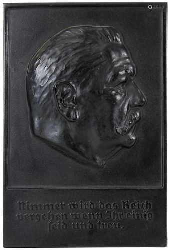 Wolff, Walther (Elberfeld 1887 - 1966 Ossiach), Porträttafel Hindenburg, Eisen geschwärzt als