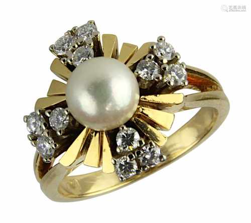 Gelbgoldring mit Perle und Brillanten, deutsch um 1950, handgefertigte Ringschiene gepunzt 750,