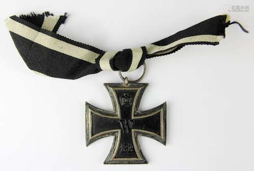 Eisernes Kreuz 2. Klasse, 1. Weltkrieg, mit Band, leichte Altersspuren, 2451 - 001