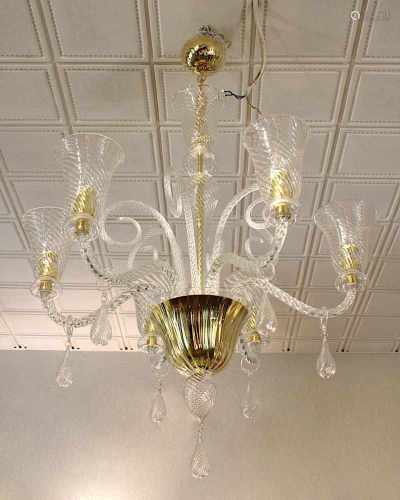 Paar Kronleuchter und passende Wandlampe, Murano neuzeitlich, 6-flammig, mundgeblasenes meist